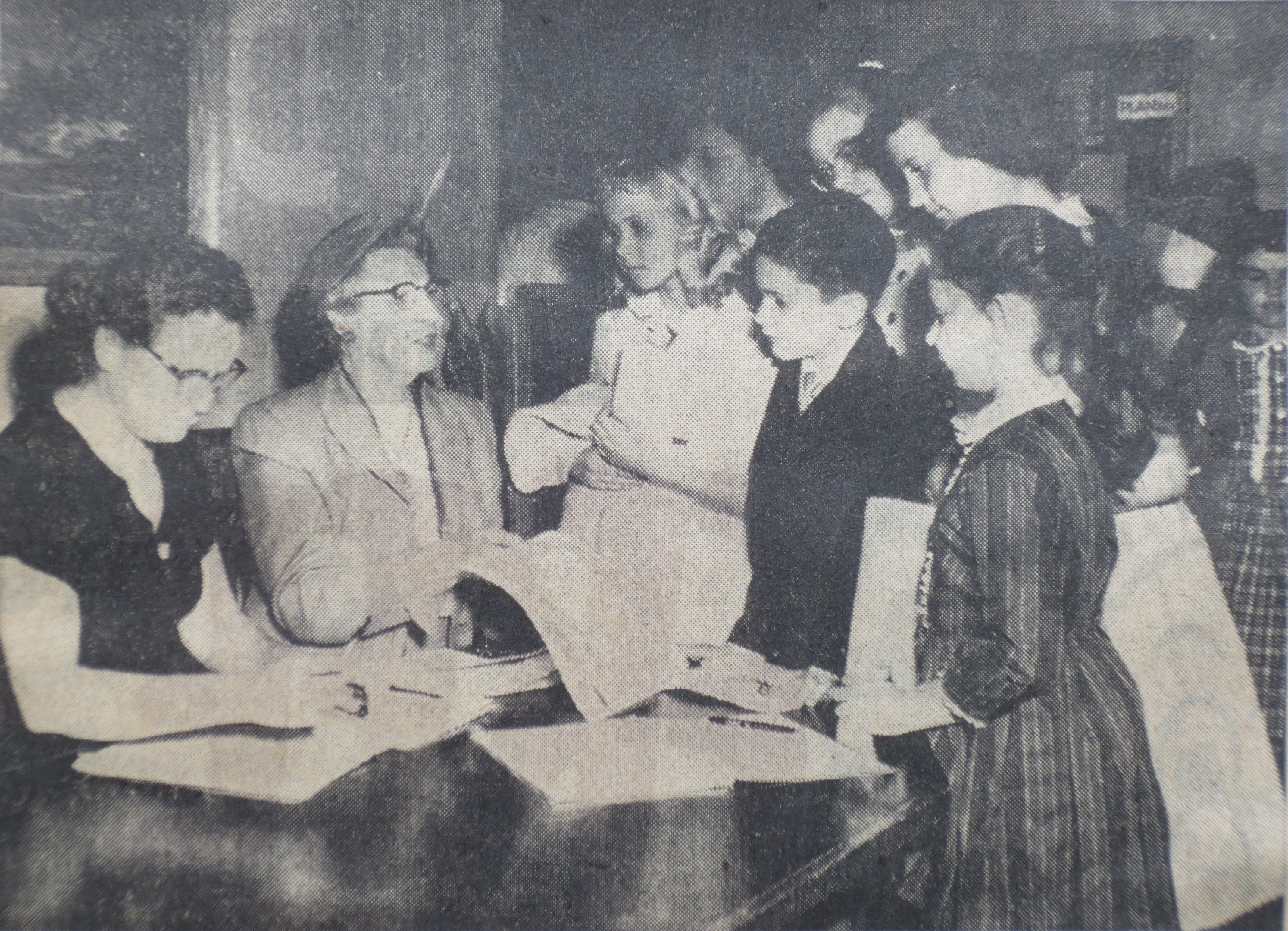 young children registering for the Junior Festival in 1958